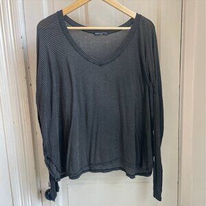 Brandy Melville Grey Striped V-Neck Long Sleeve Tee – One Size